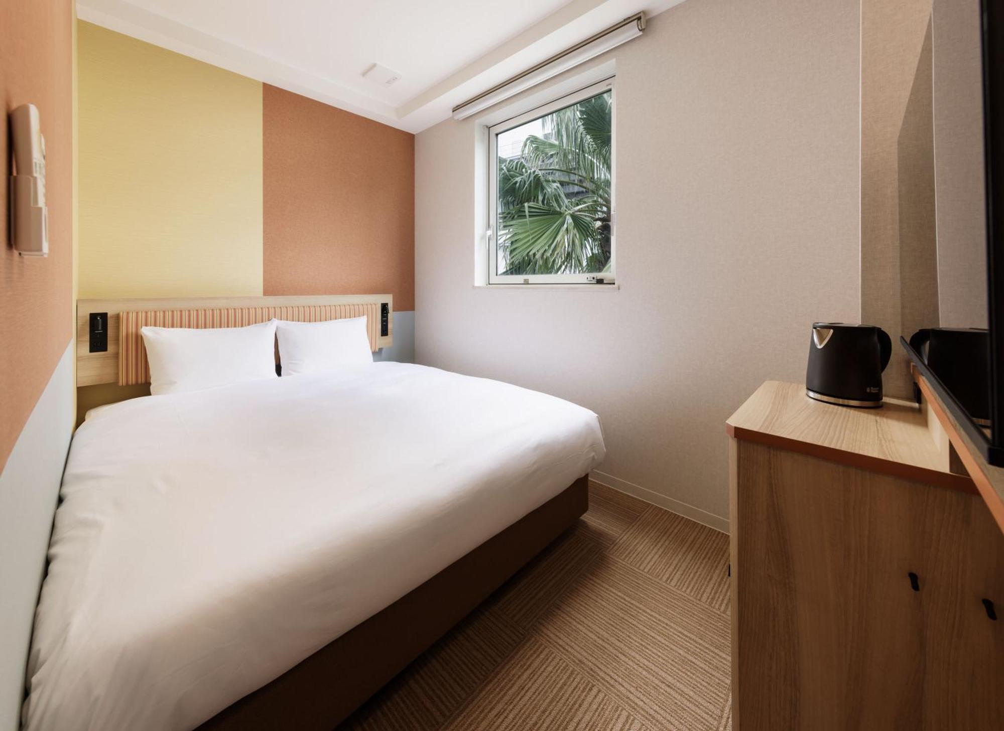 Cvs Bay Hotel Tokyo Exterior photo