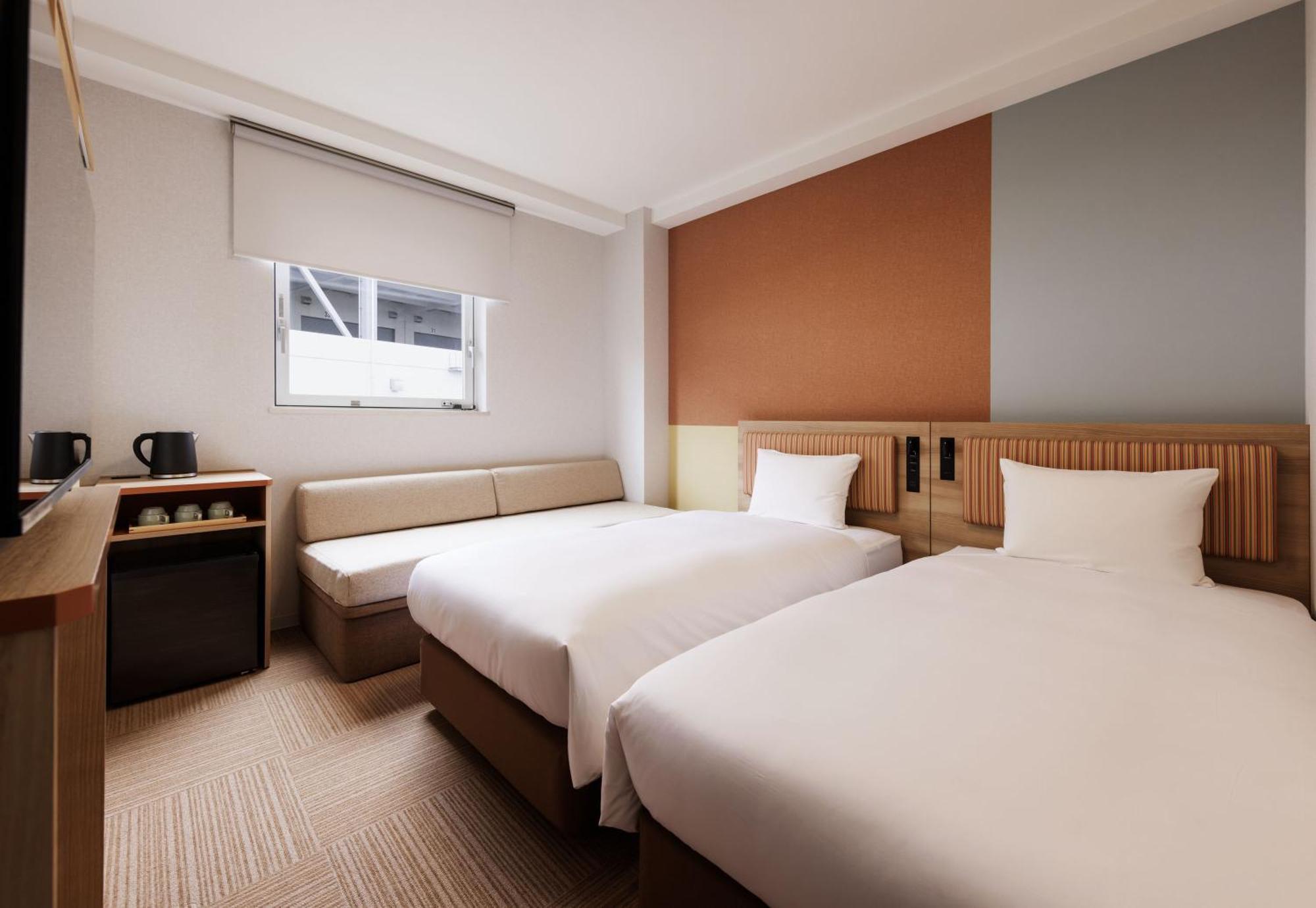 Cvs Bay Hotel Tokyo Exterior photo